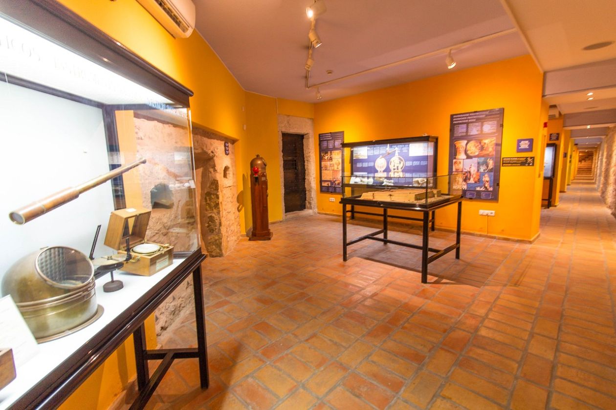 Santa Pola Castle-Fortress Museum