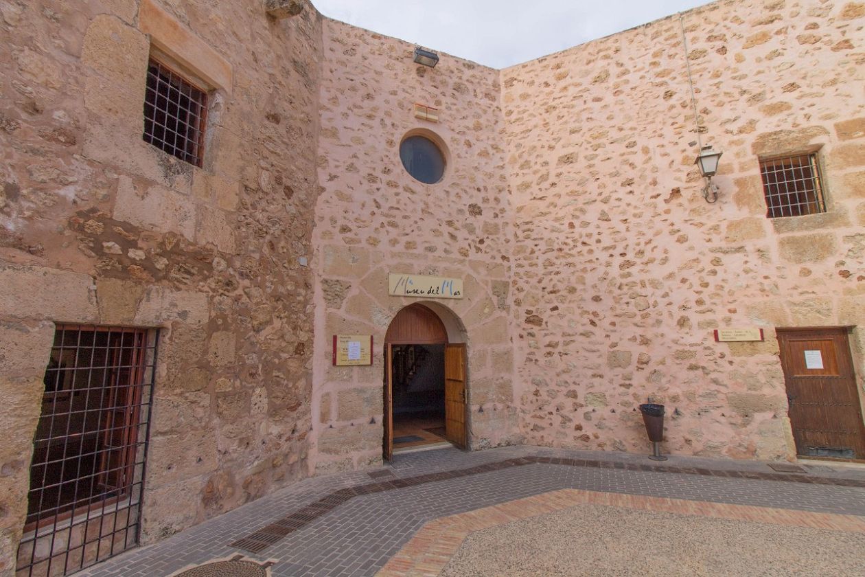 Santa Pola Castle-Fortress Museum