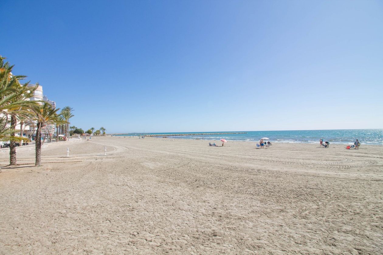 Levante Beach - Santa Pola Centre