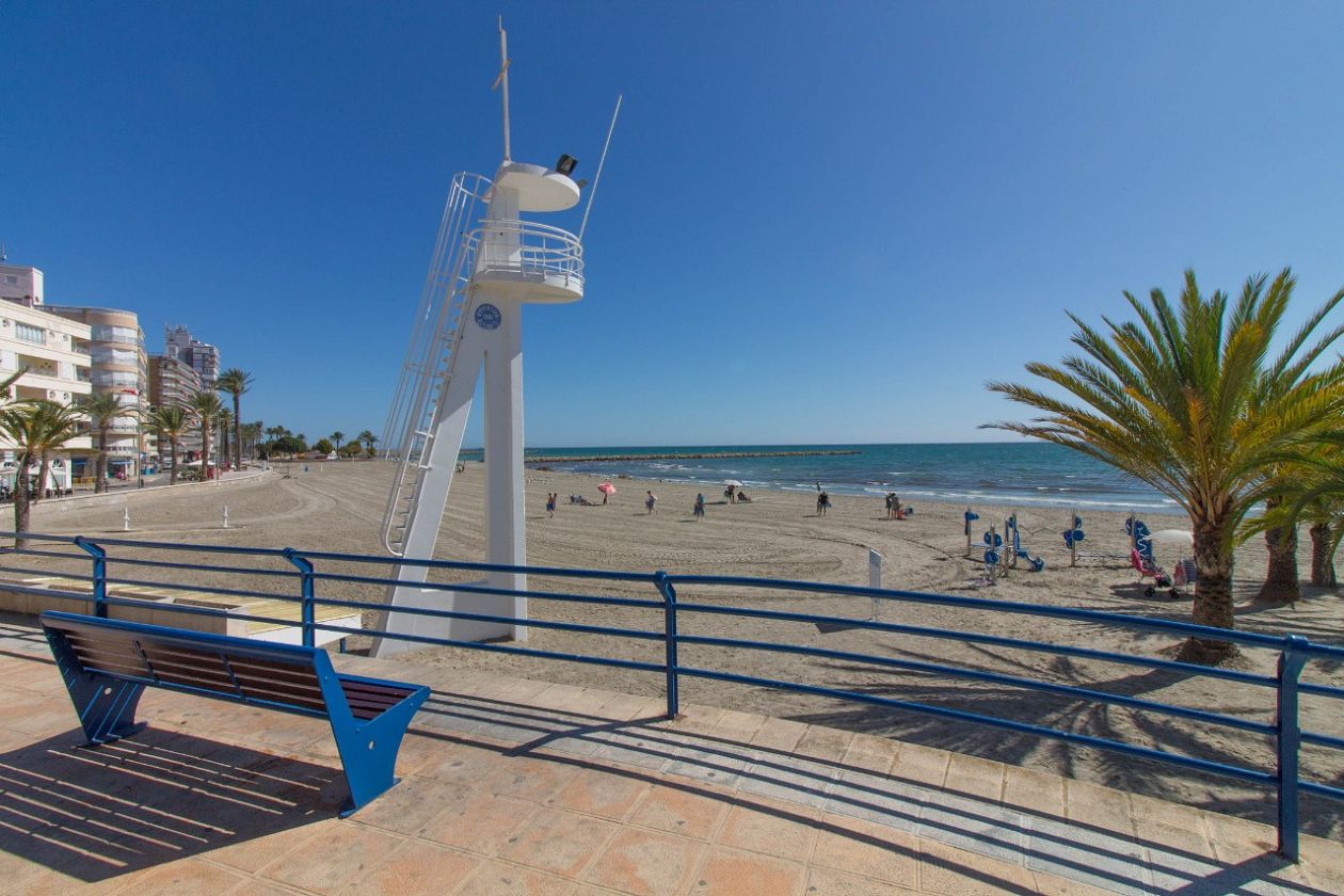 Levante Beach - Santa Pola Centre