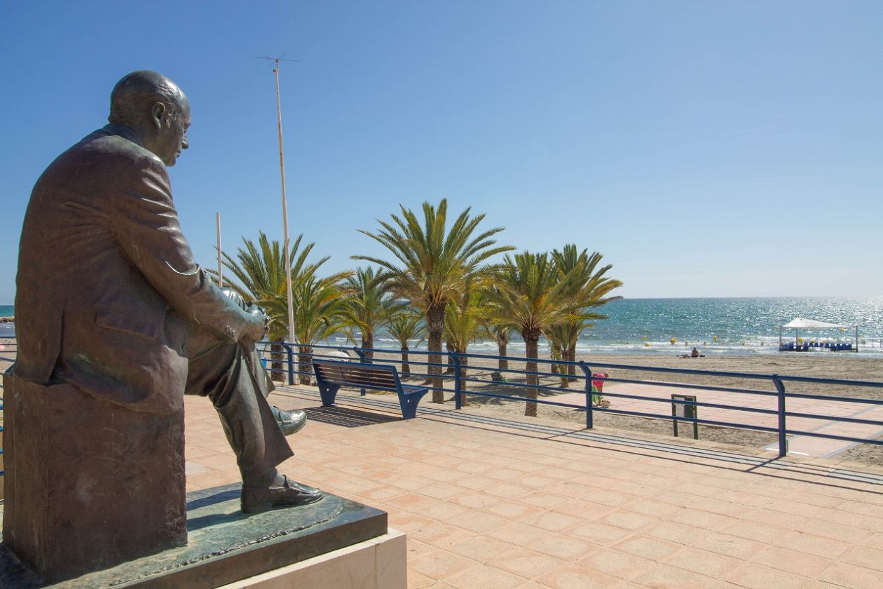 Levante Beach - Santa Pola Centre