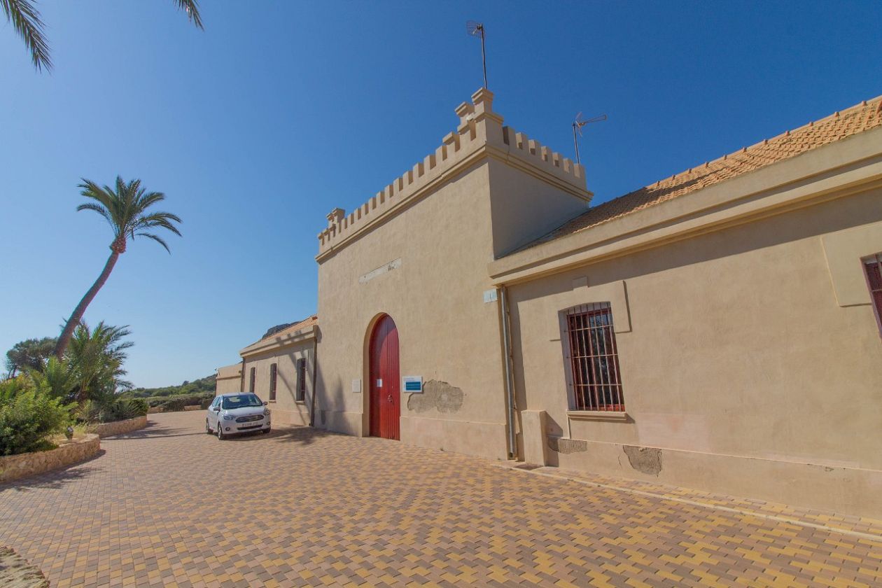 Calas del Cuartel - Santa Pola East