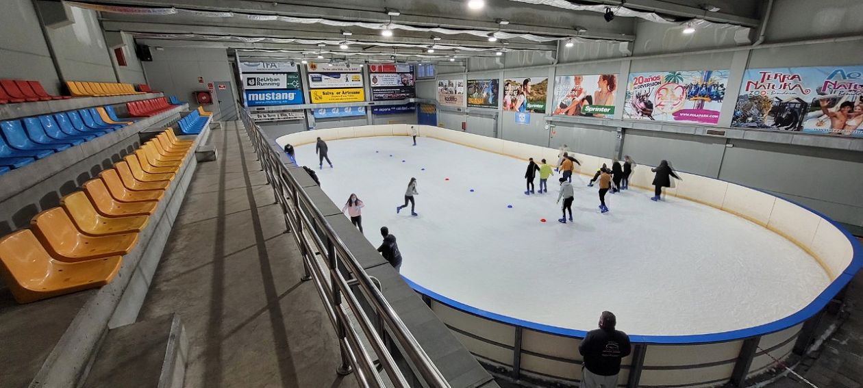 Ice Skating (Elche)