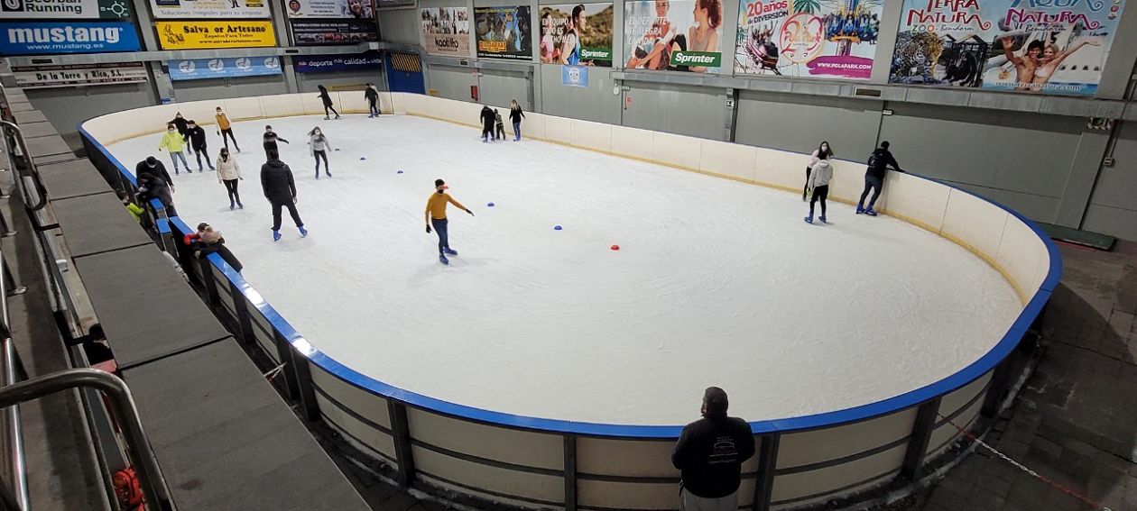 Ice Skating (Elche)