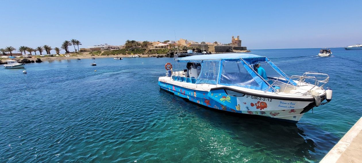 Ferries to Tabarca Island