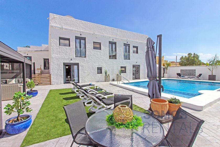Villa La Casona - Urb La Marina